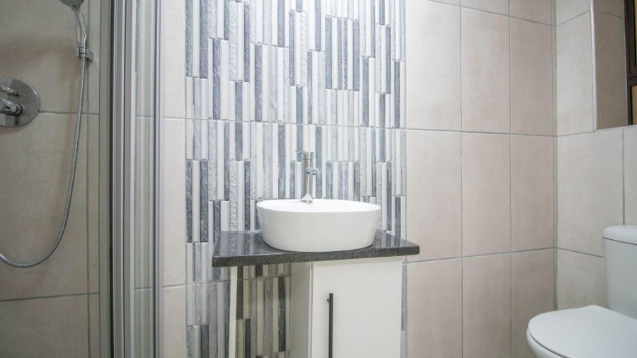 3 Bedroom Property for Sale in Fraaiuitsig Western Cape
